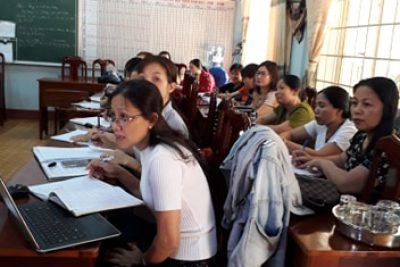 Tậphuấn dạy học trực tuyến thời  gian học sinh tạm nghỉ học phòng virus corona.