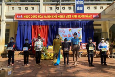 Chương trình “Xuân yêu thương” năm 2022 Chương trình “Xuân yêu thương” năm 2022